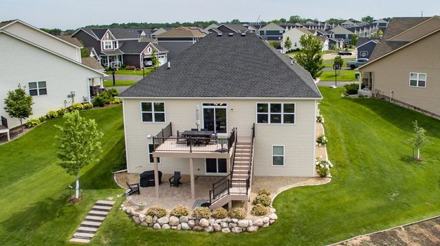 1696 73rd Street W, Inver Grove Heights, MN 55077