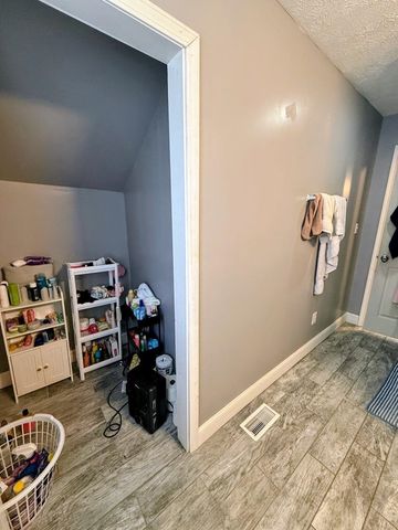 2149 9th Avenue, Huntington, WV 25703