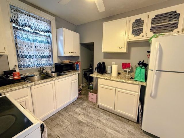 2149 9th Avenue, Huntington, WV 25703