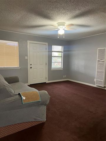 1328 E Jessamine Street, Fort Worth, TX 76104