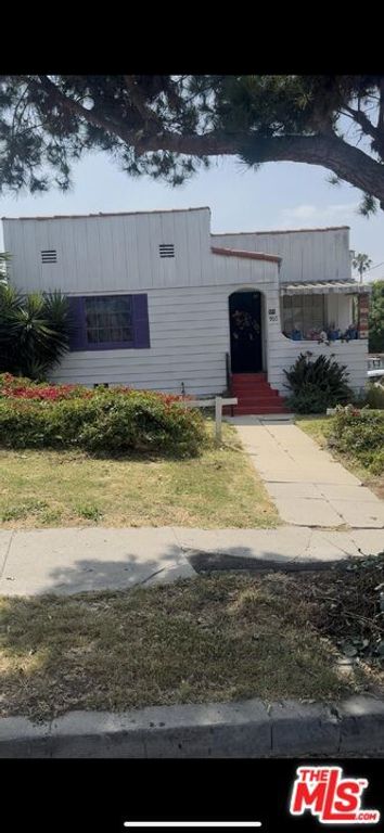 900 E 65th Street, Inglewood, CA 90302