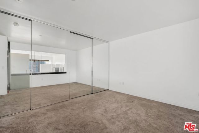 1100 Wilshire Boulevard 2207, Los Angeles, CA 90017