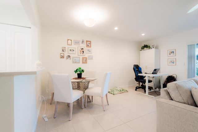 21820 Cypress Circle 25d, Boca Raton, FL 33433