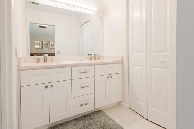 21820 Cypress Circle 25d, Boca Raton, FL 33433