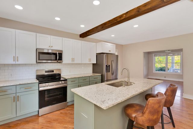 114 Peace Street, Chattanooga, TN 37415