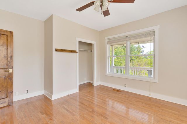 114 Peace Street, Chattanooga, TN 37415