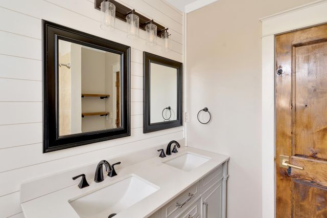 114 Peace Street, Chattanooga, TN 37415