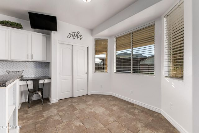 7222 S 71ST Drive, Laveen, AZ 85339