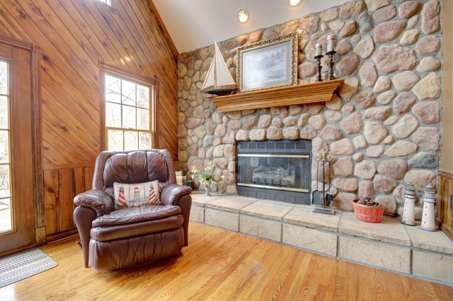 1264 Lake Road, London, KY 40741