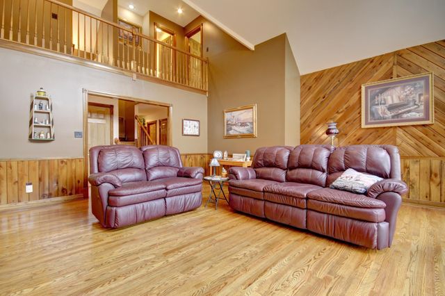 1264 Lake Road, London, KY 40741