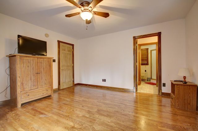 1264 Lake Road, London, KY 40741