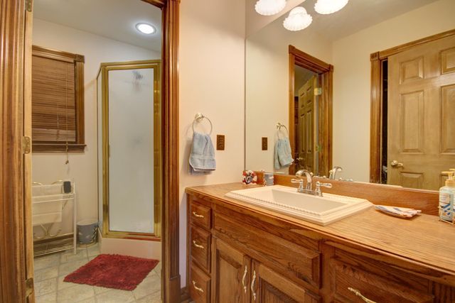 1264 Lake Road, London, KY 40741