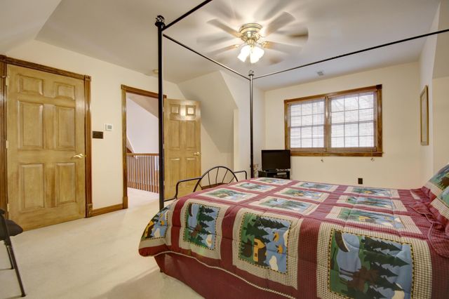 1264 Lake Road, London, KY 40741