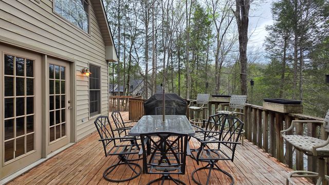 1264 Lake Road, London, KY 40741