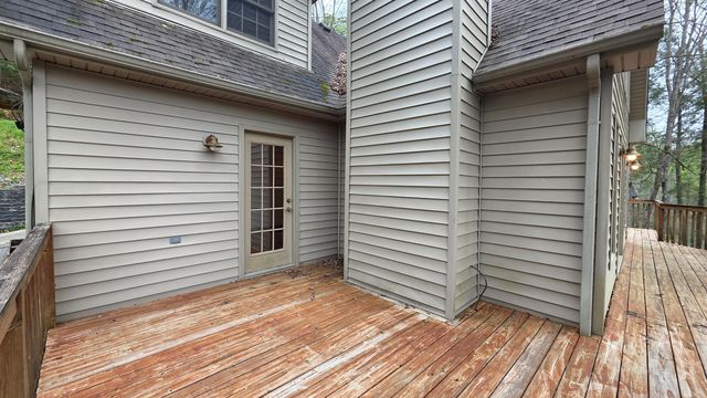 1264 Lake Road, London, KY 40741