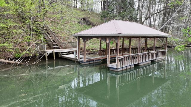 1264 Lake Road, London, KY 40741