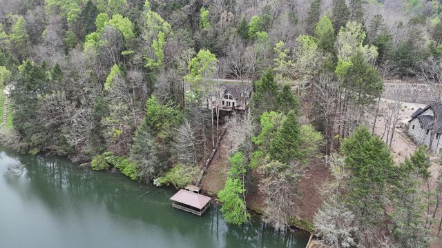 1264 Lake Road, London, KY 40741