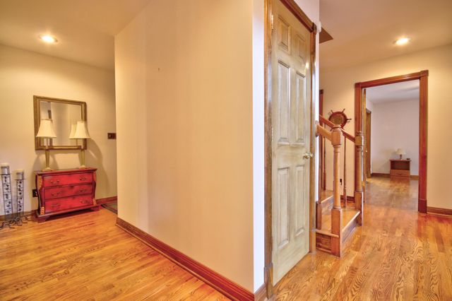 1264 Lake Road, London, KY 40741