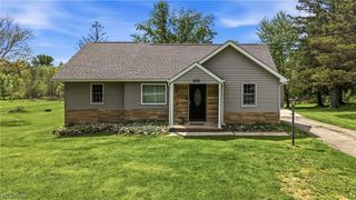 1532 S Stateline Road, Masury, OH 44438