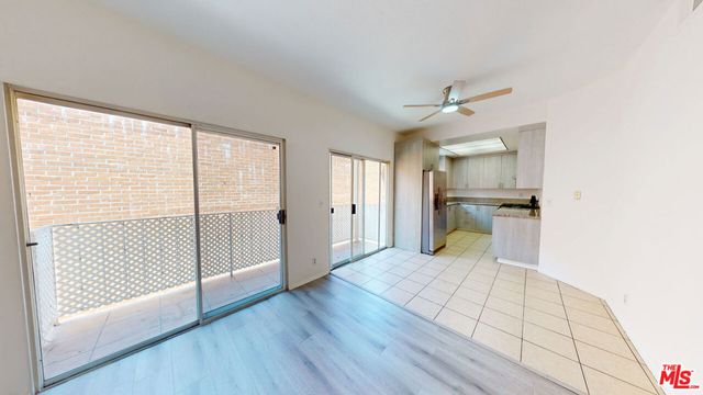 5135 Zelzah Avenue 203, Encino, CA 91316