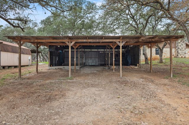 122 Winding Creek RD, Spicewood, TX 78669