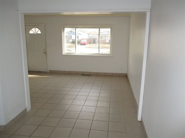 19777 Abrahm Street, Clinton Township, MI 48035