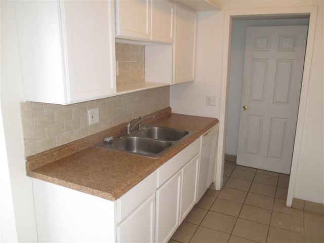 19777 Abrahm Street, Clinton Township, MI 48035