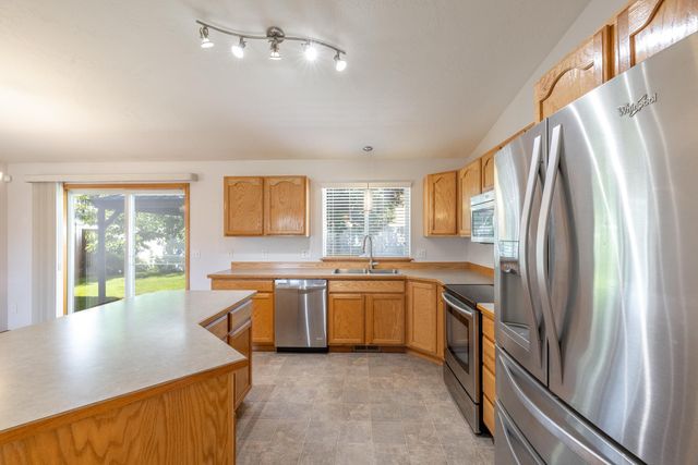 7511 N Magnolia Ct, Spokane, WA 99217