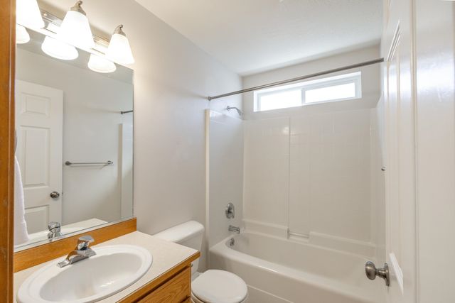 7511 N Magnolia Ct, Spokane, WA 99217