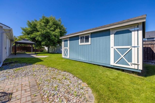 7511 N Magnolia Ct, Spokane, WA 99217