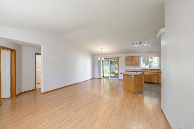 7511 N Magnolia Ct, Spokane, WA 99217