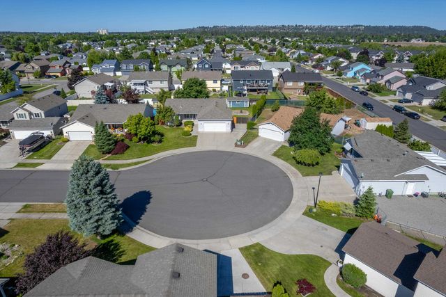7511 N Magnolia Ct, Spokane, WA 99217