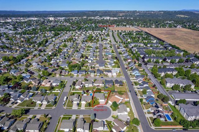 7511 N Magnolia Ct, Spokane, WA 99217