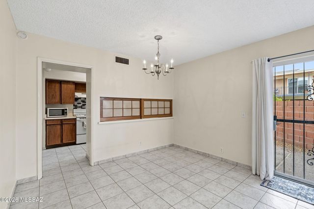 3940 E Timrod St Unit 167, Tucson, AZ 85711