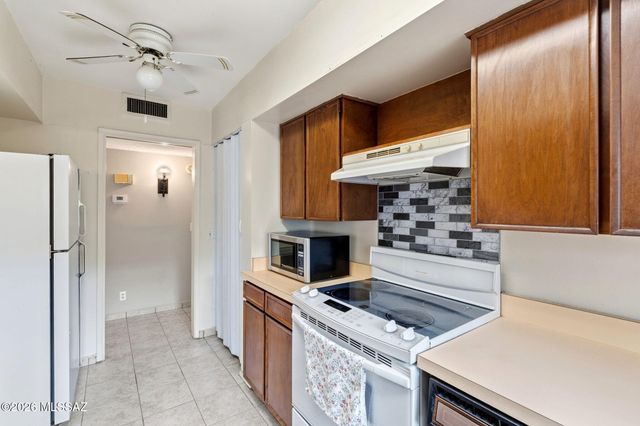 3940 E Timrod St Unit 167, Tucson, AZ 85711