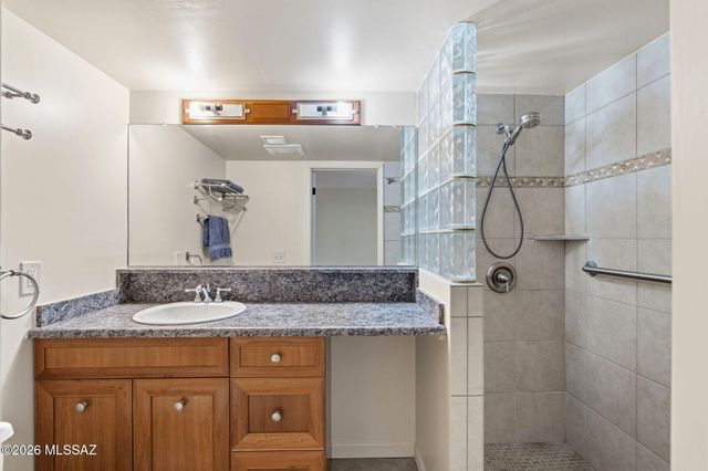 3940 E Timrod St Unit 167, Tucson, AZ 85711