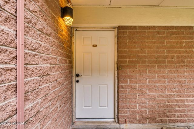 3940 E Timrod St Unit 167, Tucson, AZ 85711