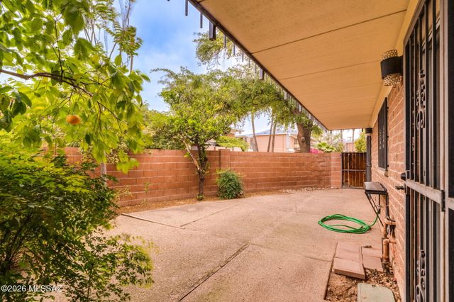3940 E Timrod St Unit 167, Tucson, AZ 85711
