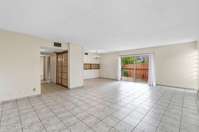 3940 E Timrod St Unit 167, Tucson, AZ 85711