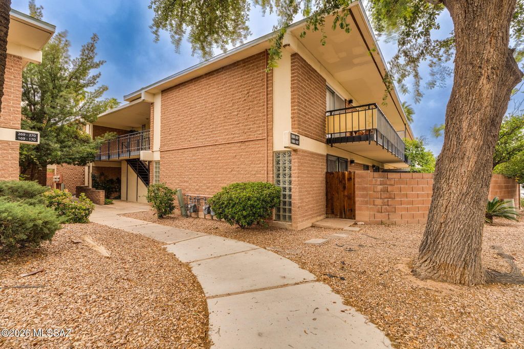 3940 E Timrod St Unit 167, Tucson, AZ 85711