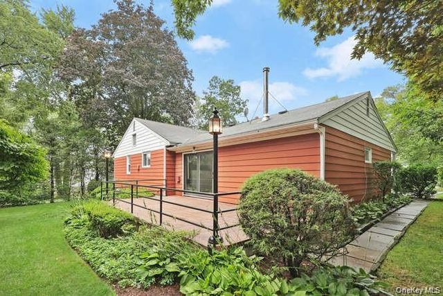 93 Seton Drive, New Rochelle, NY 10804