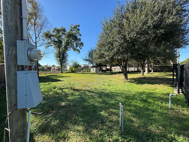 757 Lucky Street, Houston, TX 77088