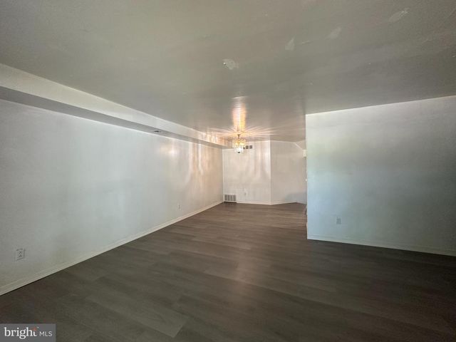 7525 CALVERT ST, Philadelphia, PA 19152