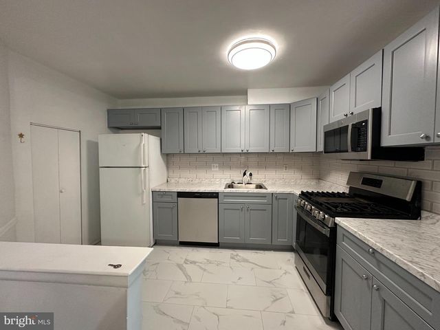 7525 CALVERT ST, Philadelphia, PA 19152