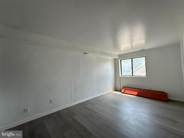 7525 CALVERT ST, Philadelphia, PA 19152