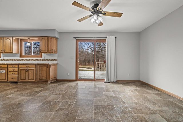 11912 28th AVENUE, Pleasant Prairie, WI 53158