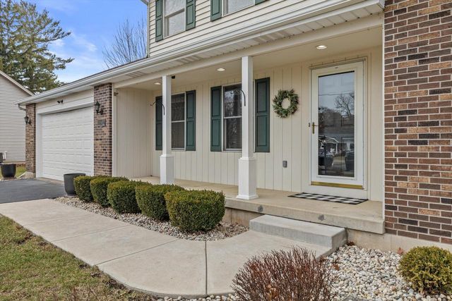 11912 28th AVENUE, Pleasant Prairie, WI 53158