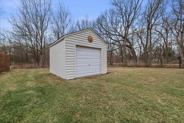 11912 28th AVENUE, Pleasant Prairie, WI 53158