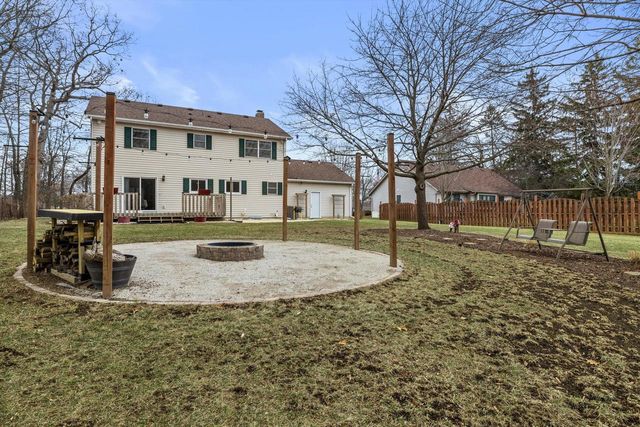 11912 28th AVENUE, Pleasant Prairie, WI 53158