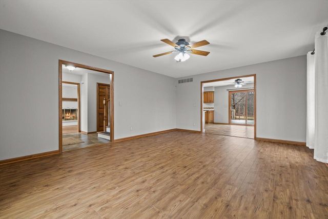 11912 28th AVENUE, Pleasant Prairie, WI 53158